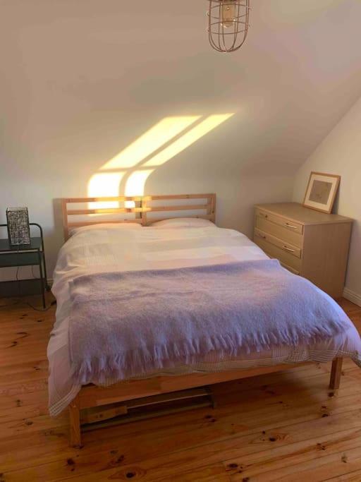 באליקונילי Pink Cottage מראה חיצוני תמונה